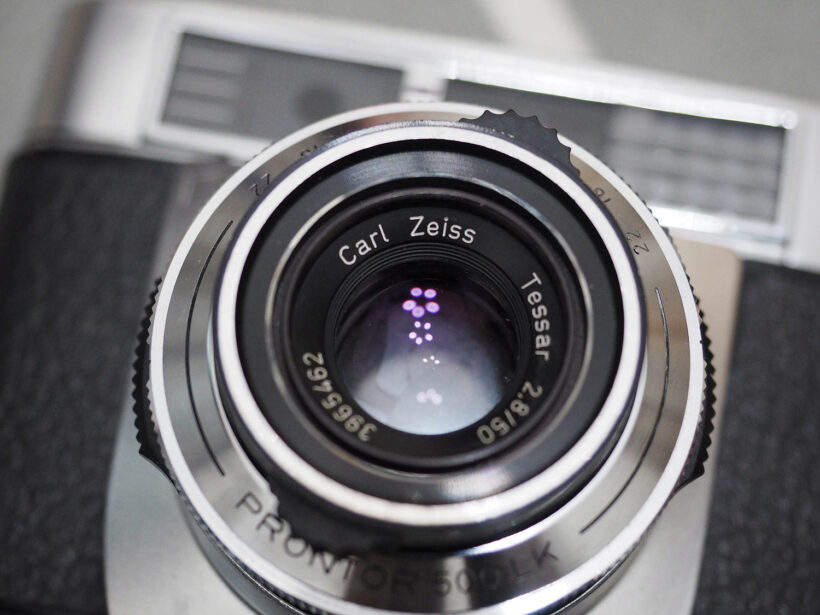 지천명을 넘긴 예쁜 카메라를 샀다. /w Zeiss Ikon Contessa LKE