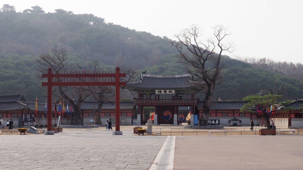 화성행궁 신풍루.